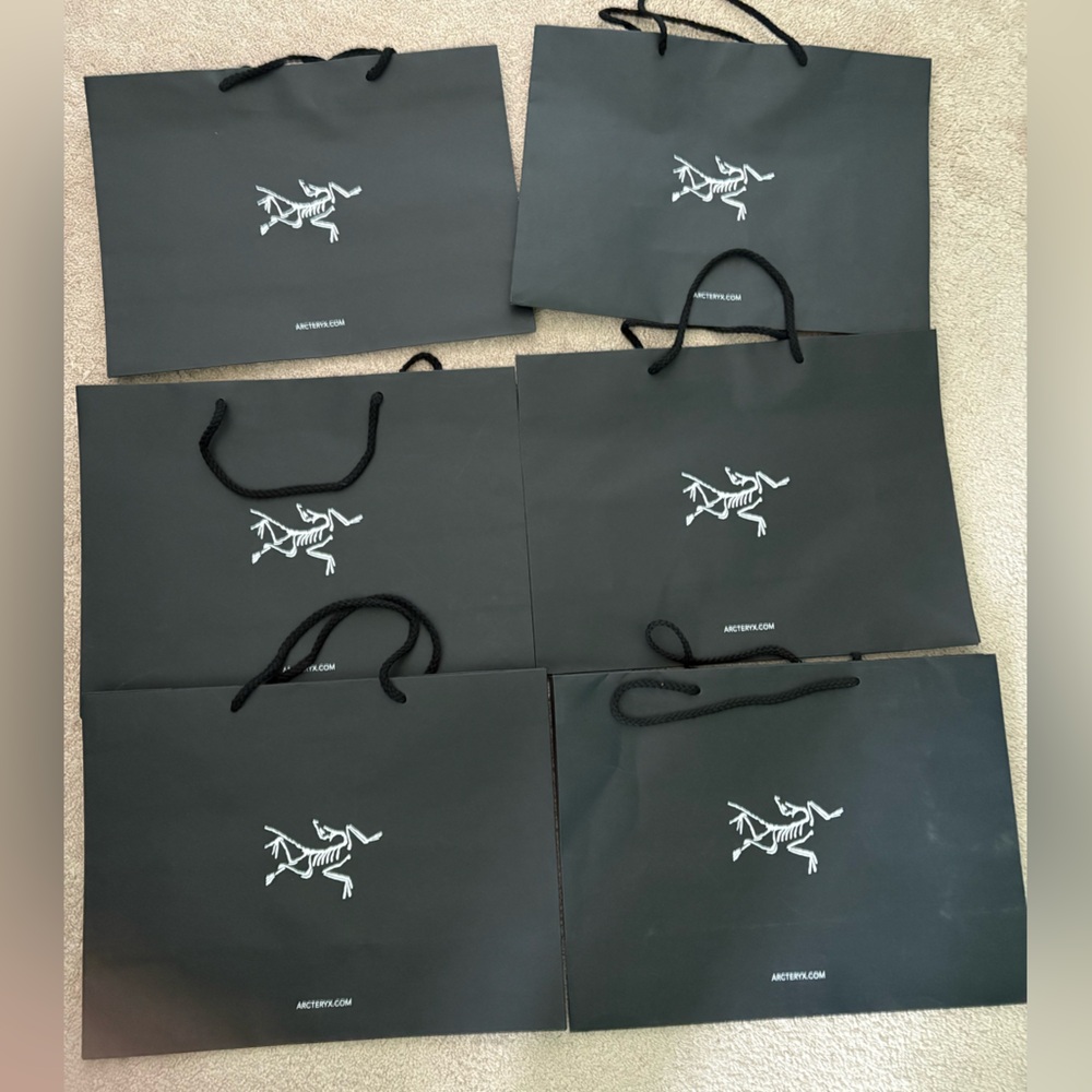 Arc’teryx paper bags